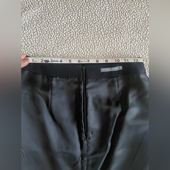 Alexander McQueen Black Virgin Wool Pencil Skirt NWT IT 38 / US 2 MSRP $650 - Picture 14 of 16